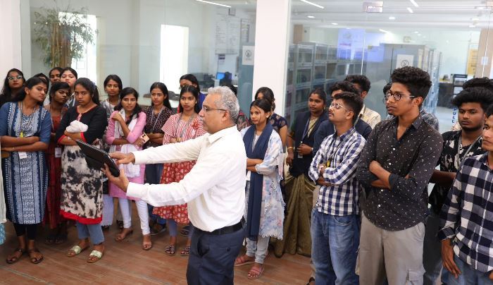 India's First AR/VR Experience Centre in Arts and Science at AJK College of Arts and Science, Coimbatore3